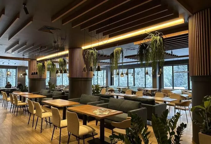 Aparthotel Zlatni Javor