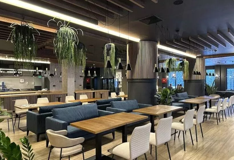 Aparthotel Zlatni Javor