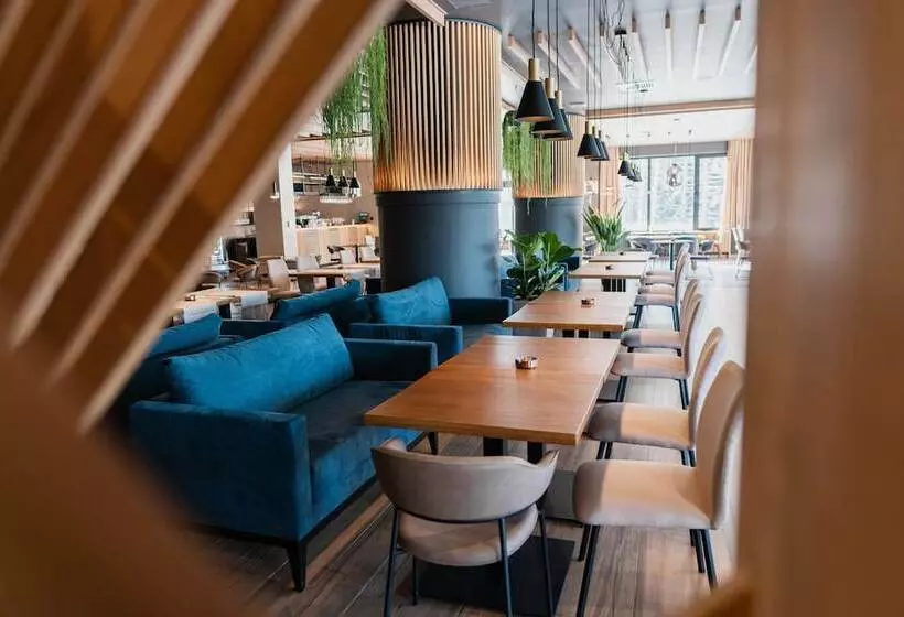 Aparthotel Zlatni Javor