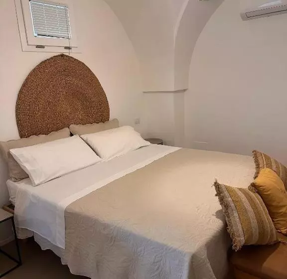 تختخواب و صبحانه Dimora Tauro Beb