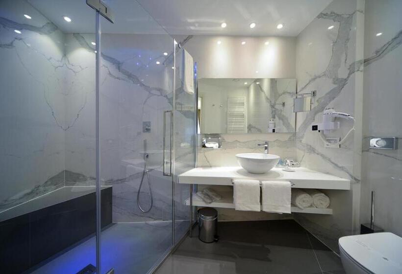 민박 Eleìra Luxury Accomodations