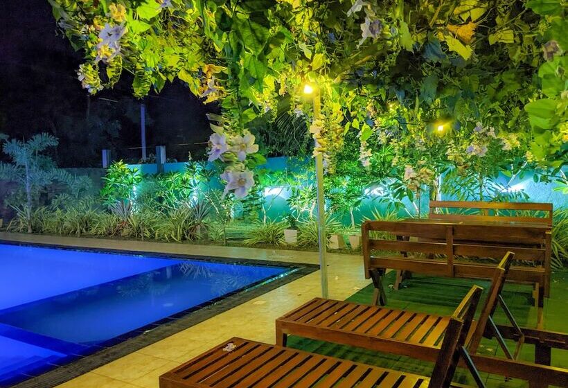 Bed and Breakfast Yala Golden Wild