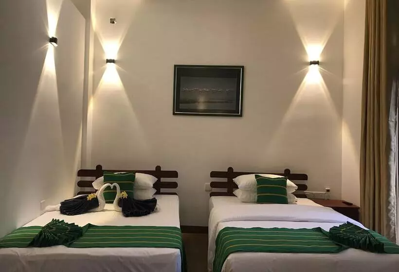 Aamiaismajoitus (B&B) Yala Golden Wild