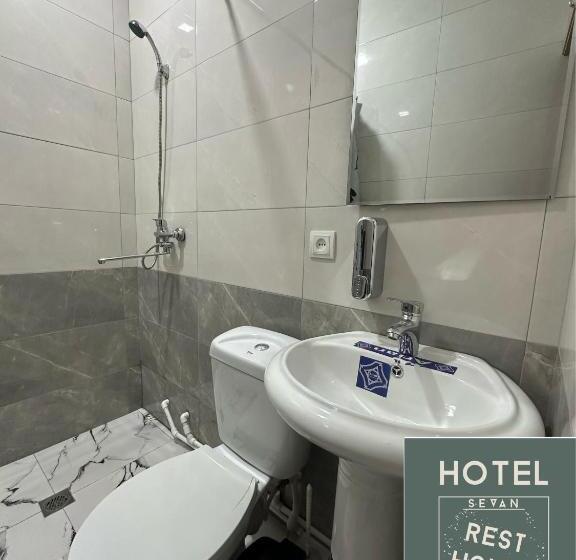 تختخواب و صبحانه Sevan Rest House