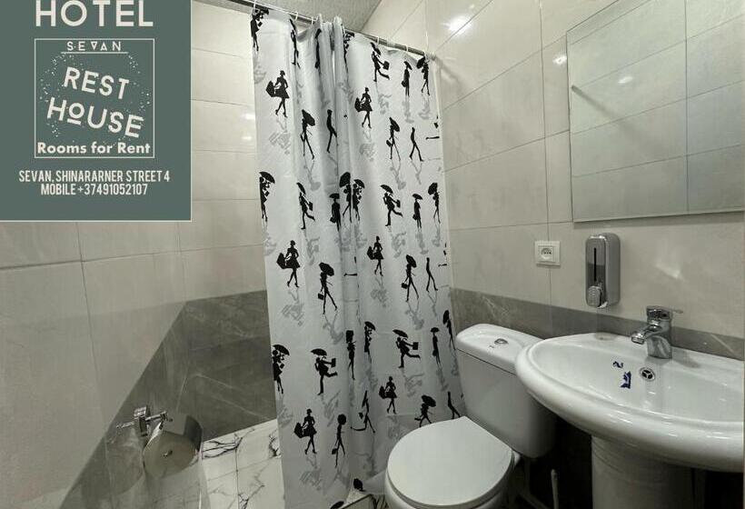 تختخواب و صبحانه Sevan Rest House