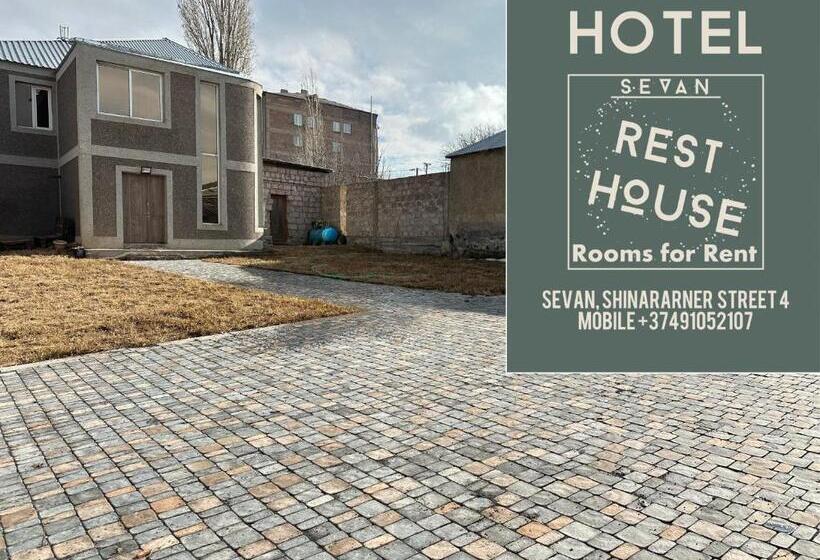 تختخواب و صبحانه Sevan Rest House