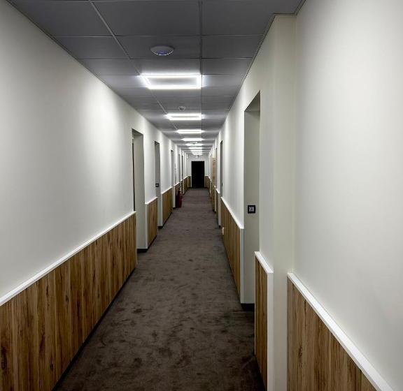 בית מלון כפרי комплекс дунав