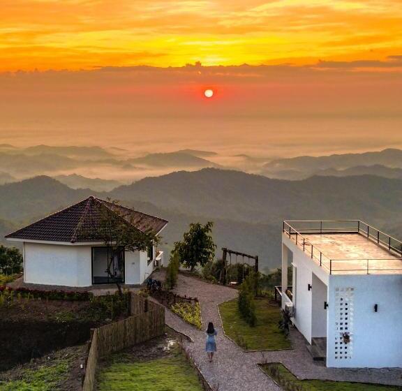 Hotell Above The Clouds Chiang Rai