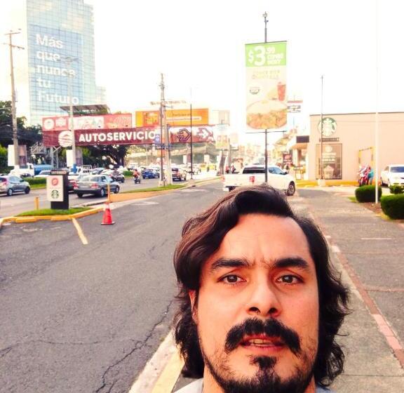 هتل کپسول Room With Basic Services