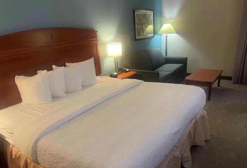 ホテル Days Inn By Wyndham Englewood Dayton Airport