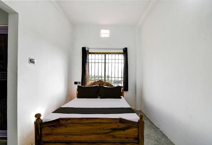 Отель Hill View Lodge &