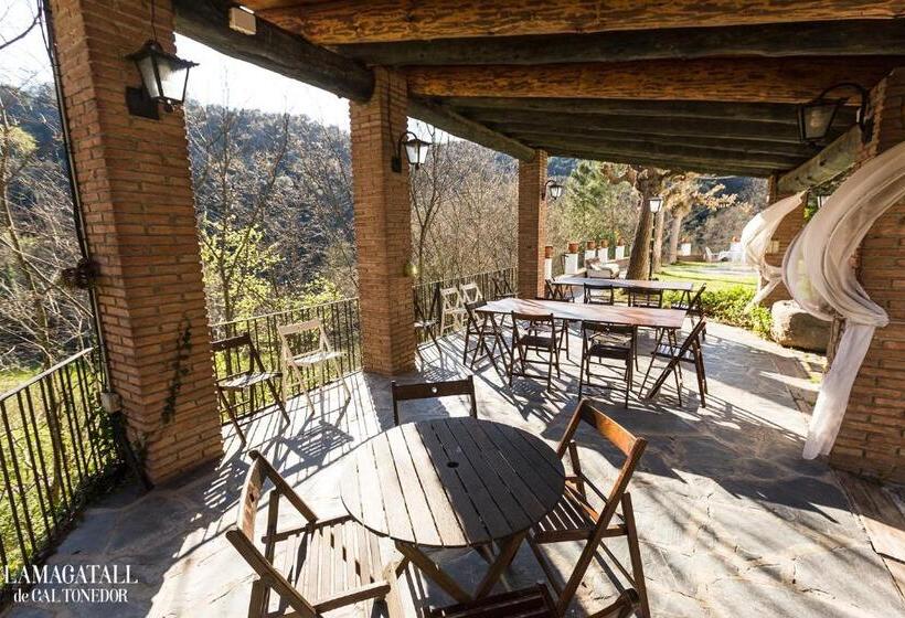 هتل El Niu L Amagatall De Cal Tonedor