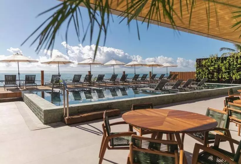 Hotelli Ritz Barra De São Miguel