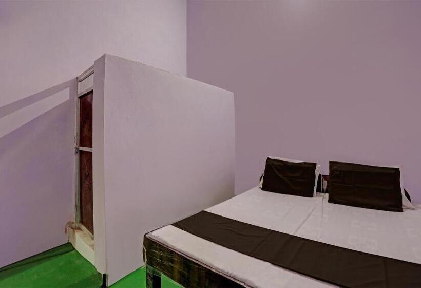 Отель Spot On D S