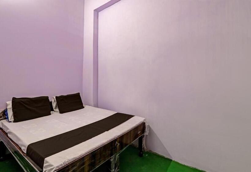 Отель Spot On D S