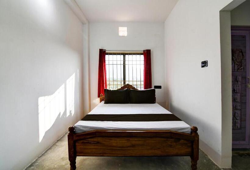 Отель Hill View Lodge &