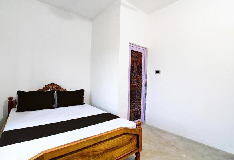 Отель Hill View Lodge &