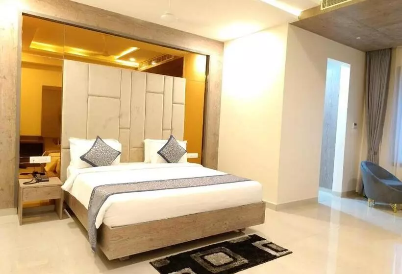 Hotelli Sri Vishnu Tejam Elite