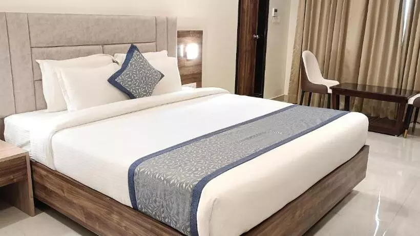 Hotelli Sri Vishnu Tejam Elite