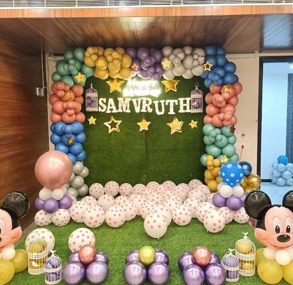 ホテル Sri Vishnu Tejam Elite