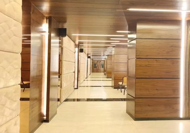 Hotelli Sri Vishnu Tejam Elite