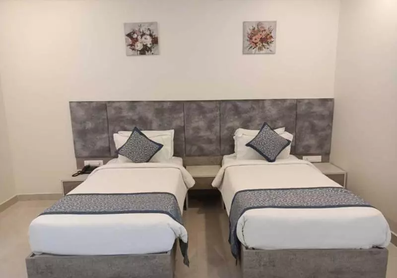 Hotelli Sri Vishnu Tejam Elite