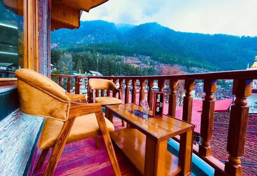 ホテル Lee Green, On Mall Road Manali