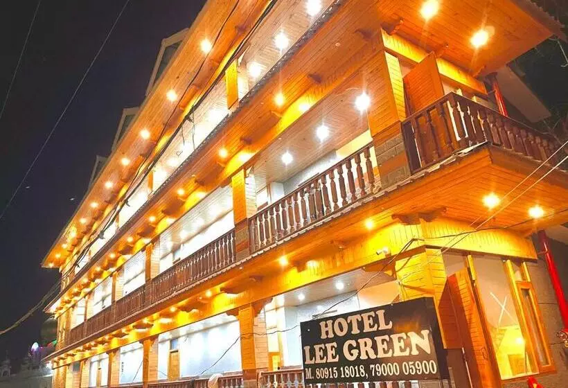 ホテル Lee Green, On Mall Road Manali