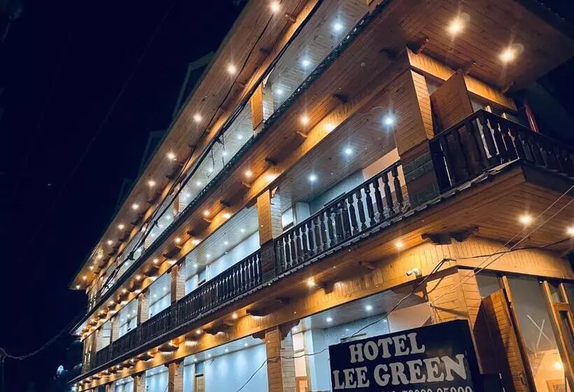ホテル Lee Green, On Mall Road Manali