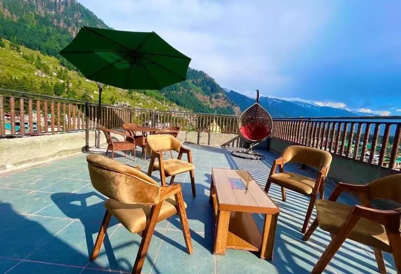 ホテル Lee Green, On Mall Road Manali