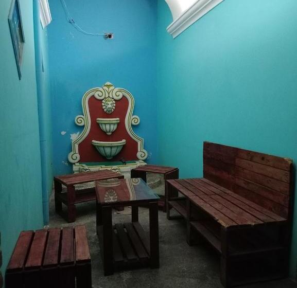 هتل Vihara Hostel