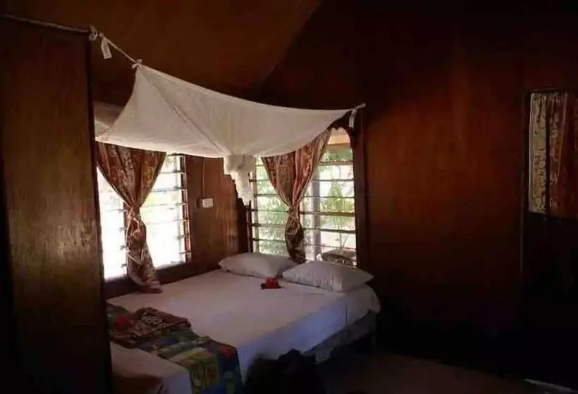 Hotelli White Sandy Beach Best Manta Snorkeling