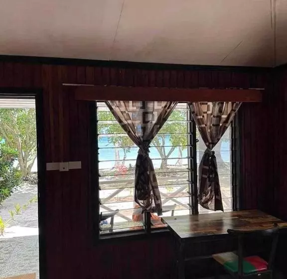 Hotelli White Sandy Beach Best Manta Snorkeling