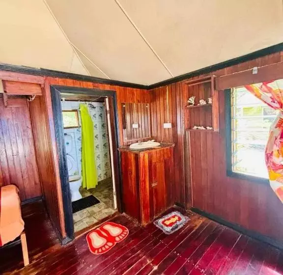 Hotelli White Sandy Beach Best Manta Snorkeling