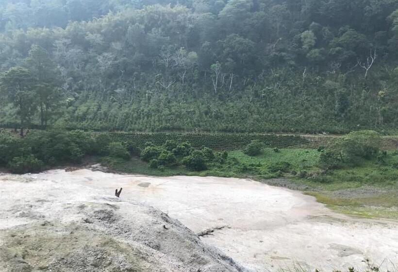 هتل Y Restaurante Rocas Y Paisajes Gt