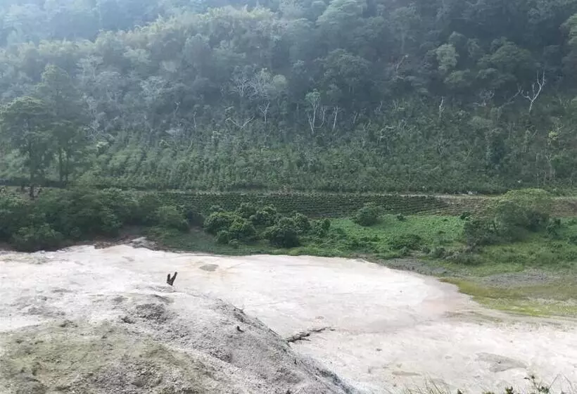 هتل Y Restaurante Rocas Y Paisajes Gt