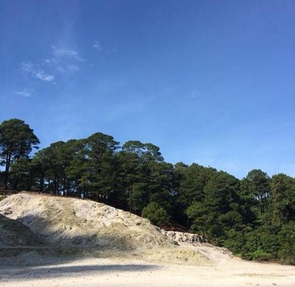 هتل Y Restaurante Rocas Y Paisajes Gt