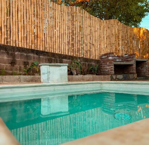 Olas Permanentes Buena Vista El Zonte