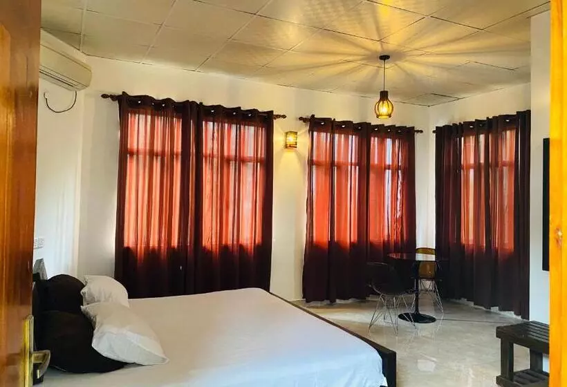 Majatalo Aramba Resort