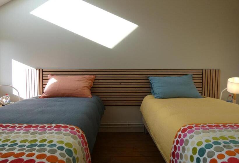 پانسیون Guestroom Châteaudun, 1 Pièce, 2 Personnes   Fr 1 581 124