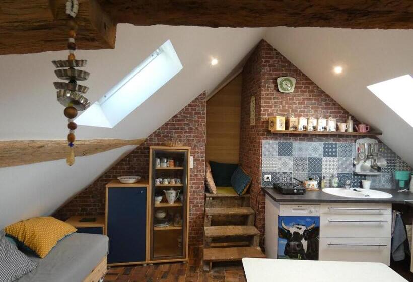 پانسیون Guestroom Châteaudun, 1 Pièce, 2 Personnes   Fr 1 581 124