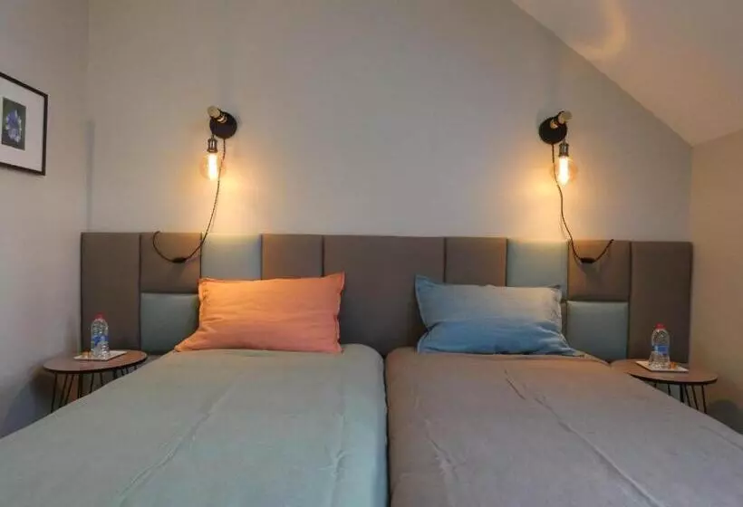 ペンション Guestroom Châteaudun, 1 Pièce, 2 Personnes   Fr 1 581 124