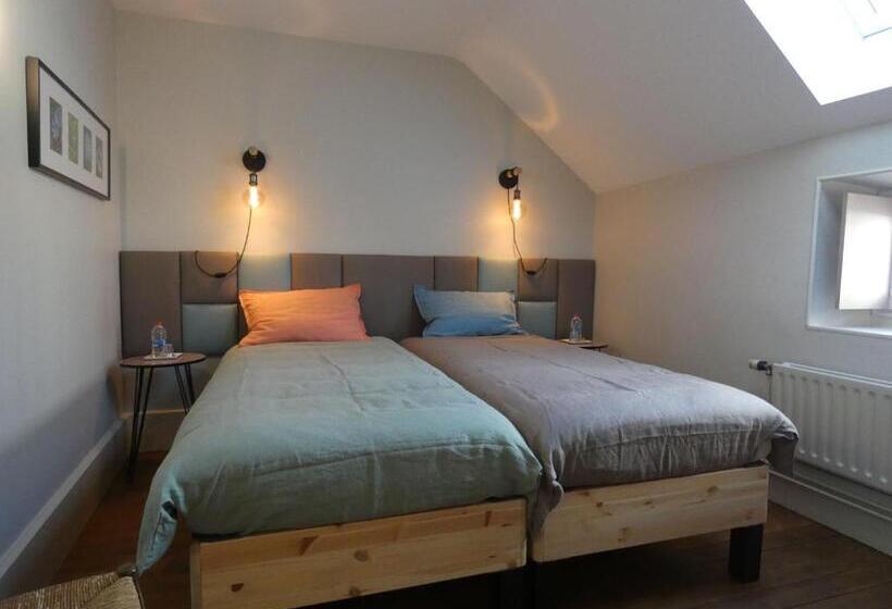 پانسیون Guestroom Châteaudun, 1 Pièce, 2 Personnes   Fr 1 581 124
