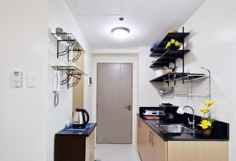 The Captain’s Cabin Tagaytay