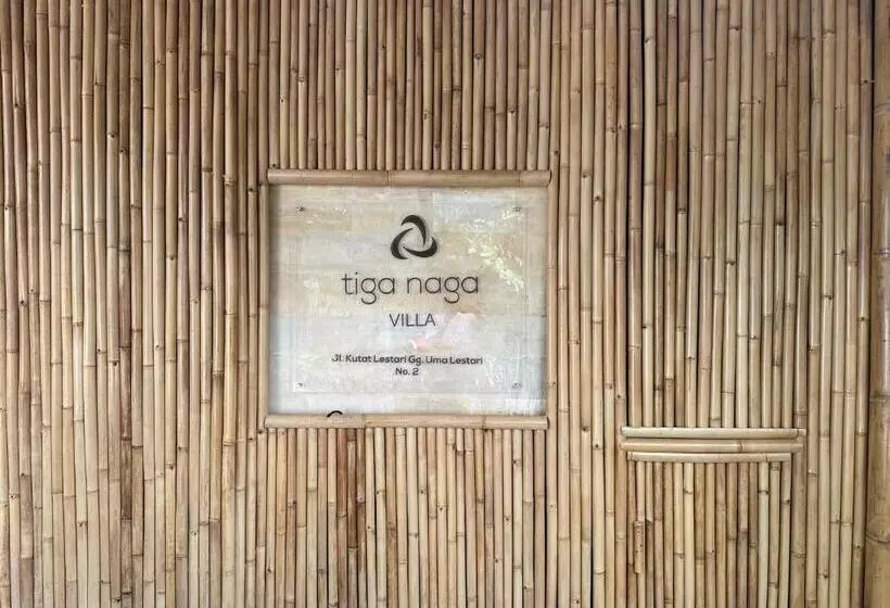 Tiga Naga Villa