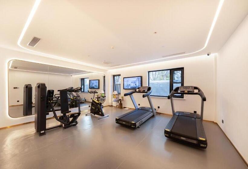 Atour Light Hotel Beijing Tiantongyuan Lishuiqiao Station