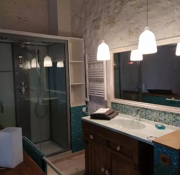 Aamiaismajoitus (B&B) Gite Modes Et Café