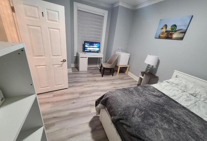 住宿加早餐 Downtown Ottawa Spacious Room Accommodation