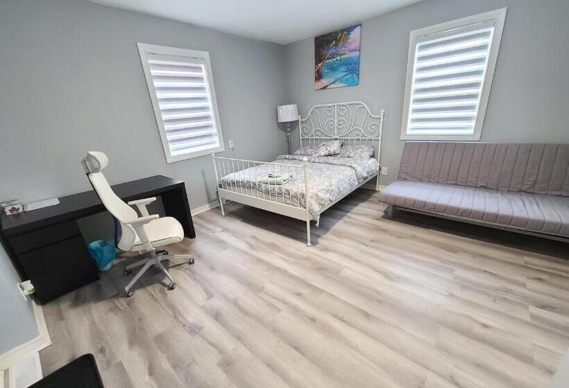 住宿加早餐 Downtown Ottawa Spacious Room Accommodation