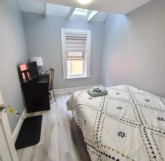 ベッドアンドブレックファースト Downtown Ottawa Spacious Room Accommodation